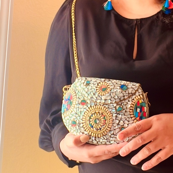 Mosaic work hand bag - Picture 3 of 5